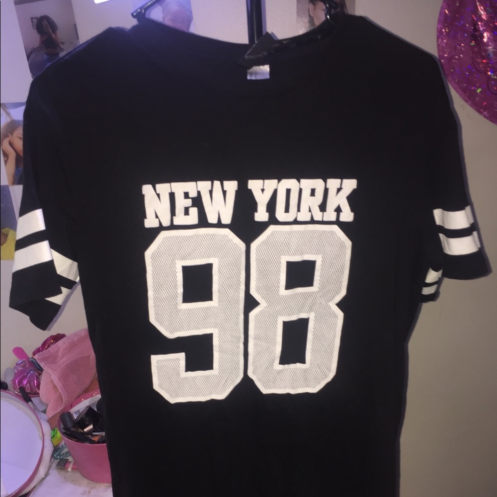 Closest clear out bundle!!!